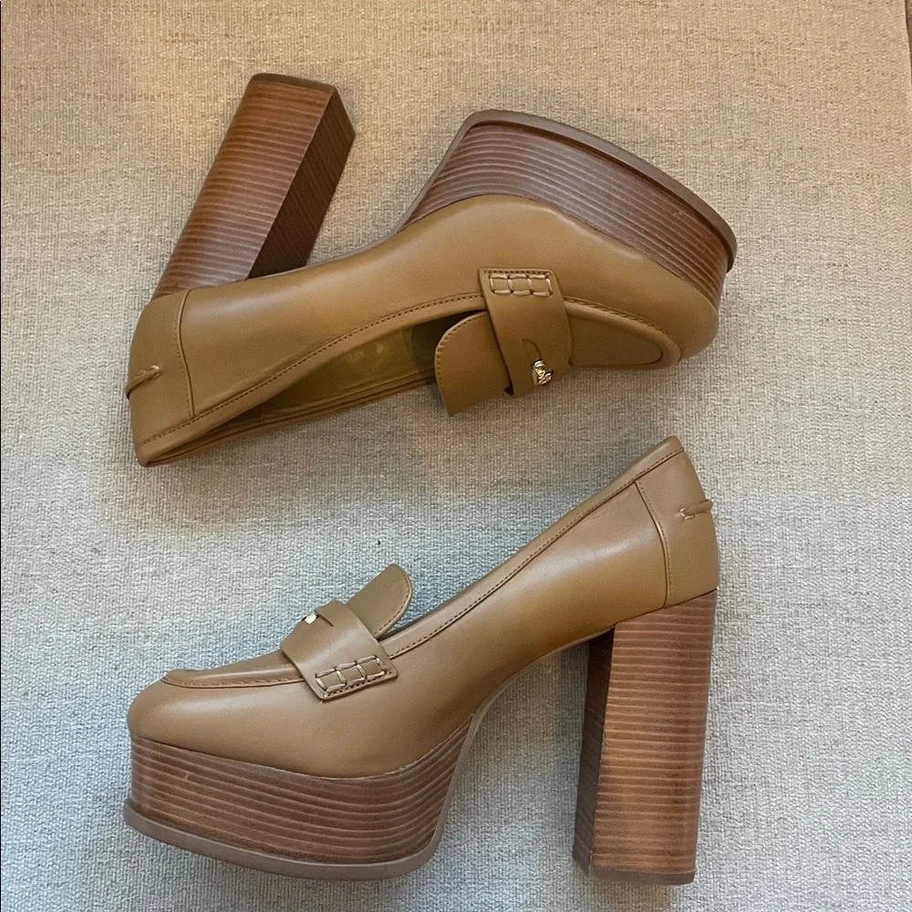 Michael Kors Eden Leather Platform Loafer in Brown-9.5